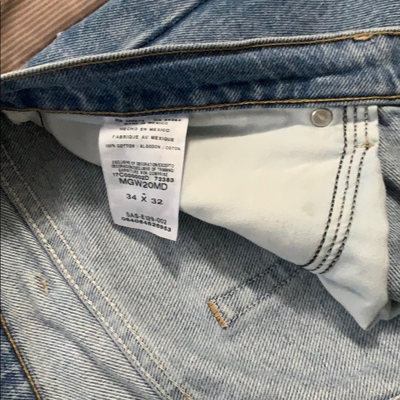 Blue jeans - Picture 3 of 4